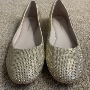 Antonio Melani Flats